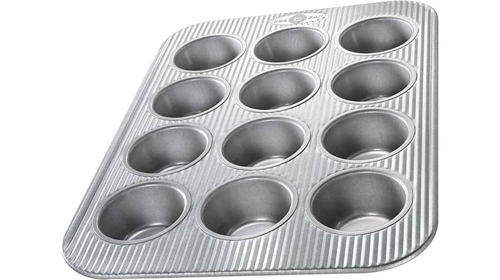usa pan 12 well muffin pan